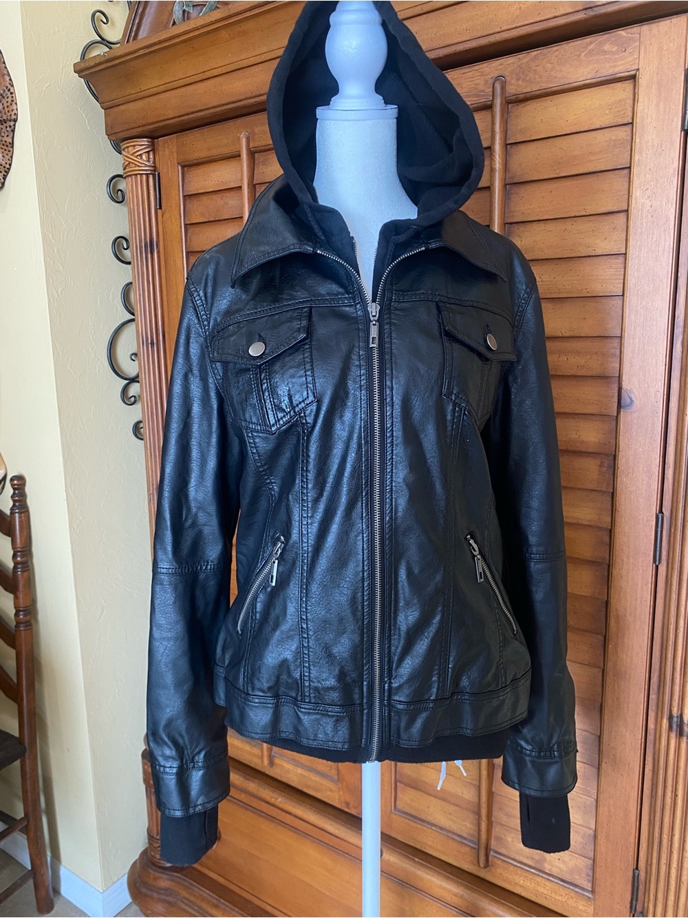 Women's Black  Leather Hooded Bomber Jacket with Zip Pockets